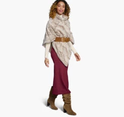 Reversible Faux-Fur Poncho - 04501799 -Sleek Wear Store 451799 master 2