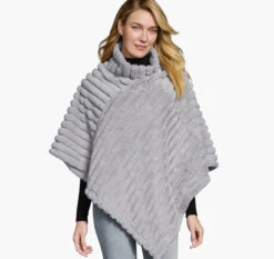 Sleek Wear Store 28 Reversible Faux-Fur Poncho - 04501800