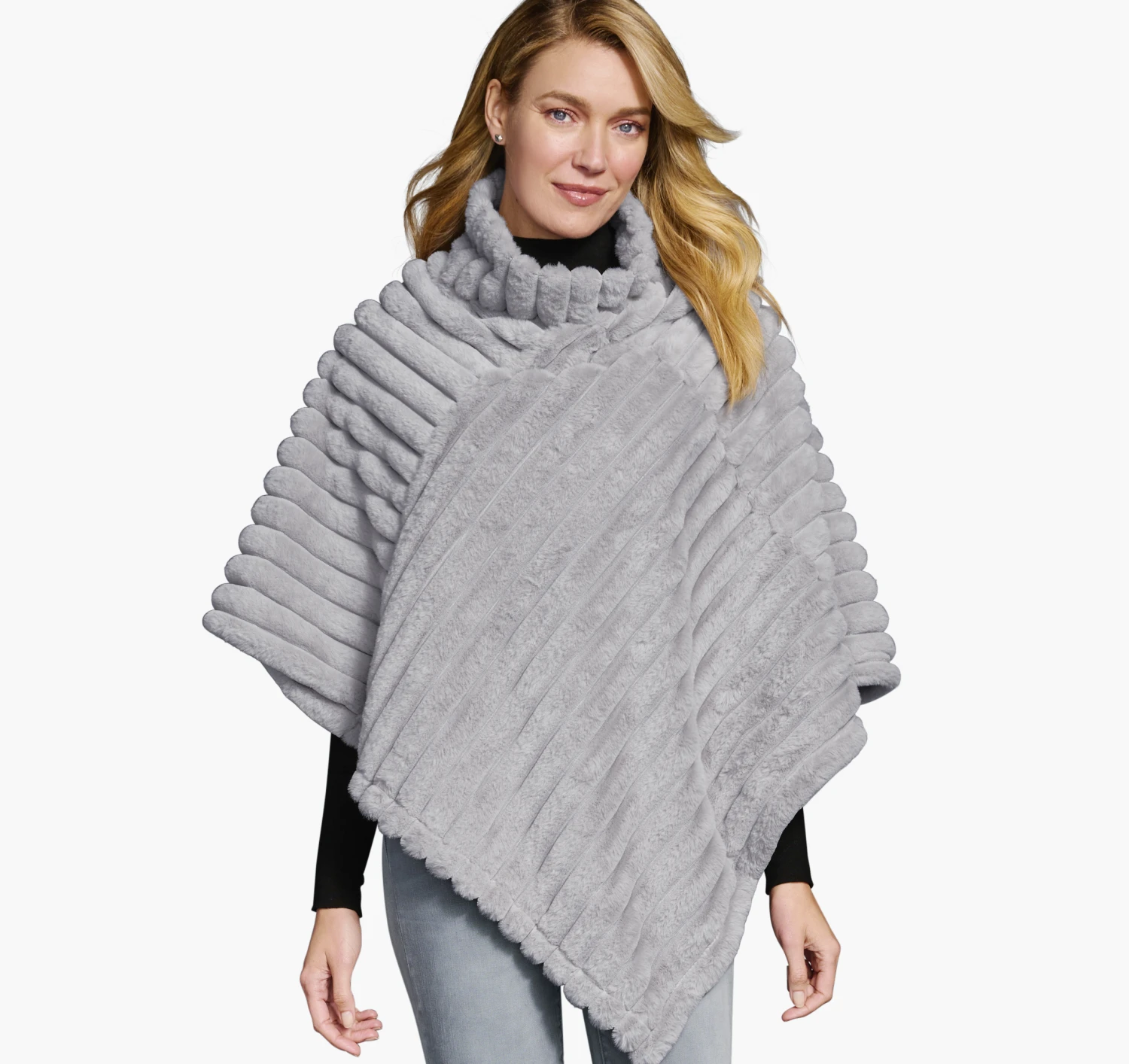 Reversible Faux-Fur Poncho - 04501800 3 Reversible Faux-Fur Poncho - 04501800